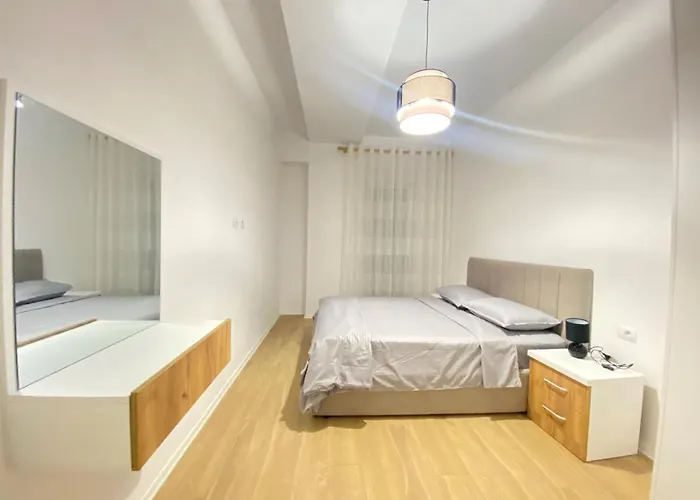 Apartment Urban Oasis